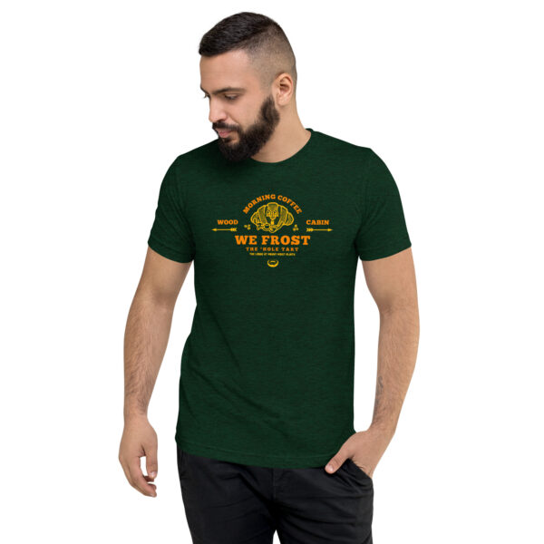 Model We Frost the 'hole Tart Ranger T-shirt in Heather Forest Green